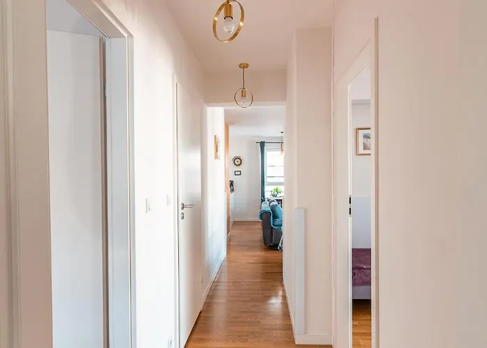 Апартаменты Chmielna Gold *