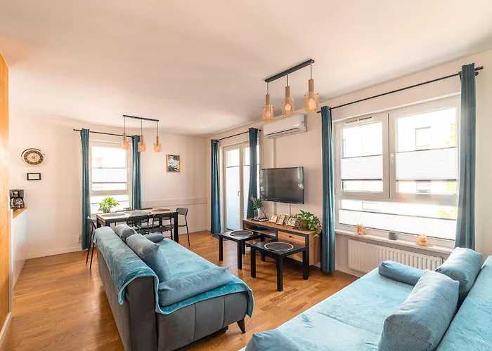 Апартаменты Chmielna Gold *